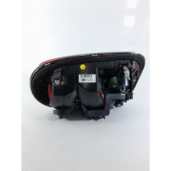 Lanterna Mini Cooper S Countryman Direita 11/16 980815001 Dt Direito/passageiro Vermelho