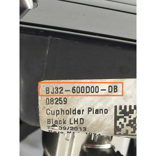 Console Esteira Porta Copos Evoque 2012/2018 Bj32600d00db