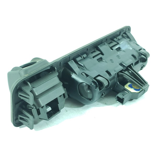 Macaneta Tampa Traseira Bmw 320i G20 2019/2025 7405634