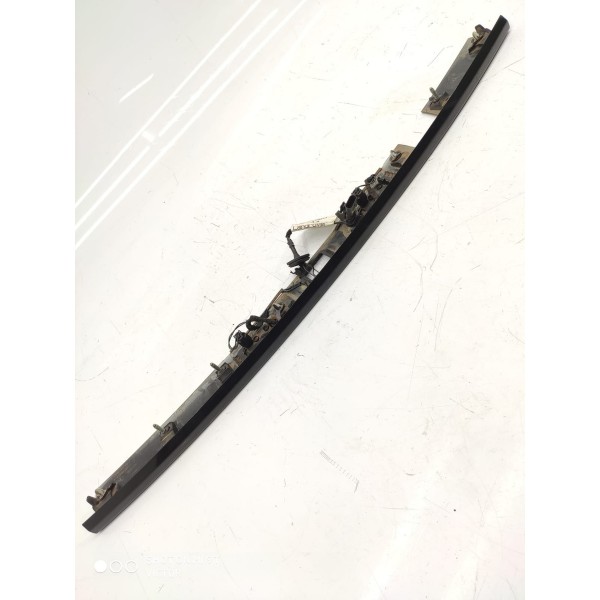 Moldura Friso Tampa Traseira Discovery Sport 2014/2019 Preto