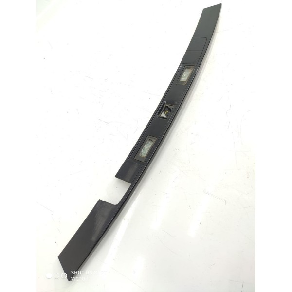 Moldura Friso Tampa Traseira Discovery Sport 2014/2019 Preto