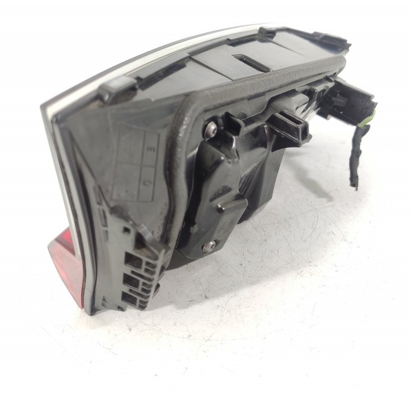 Lanterna Bmw 320i 330i G20 Direita 2019/2023 H8742045410 Direito/passageiro Vermelho