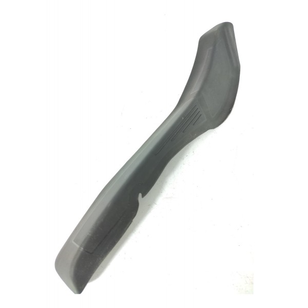 Acabamento Lanterna Bmw 320i 330i Esquerdo 2019/2023 7464425 Preto