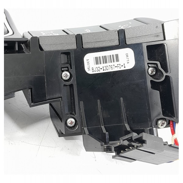 Comando Volante Evoque Direito 2012/2019 Bj3213d767fd1