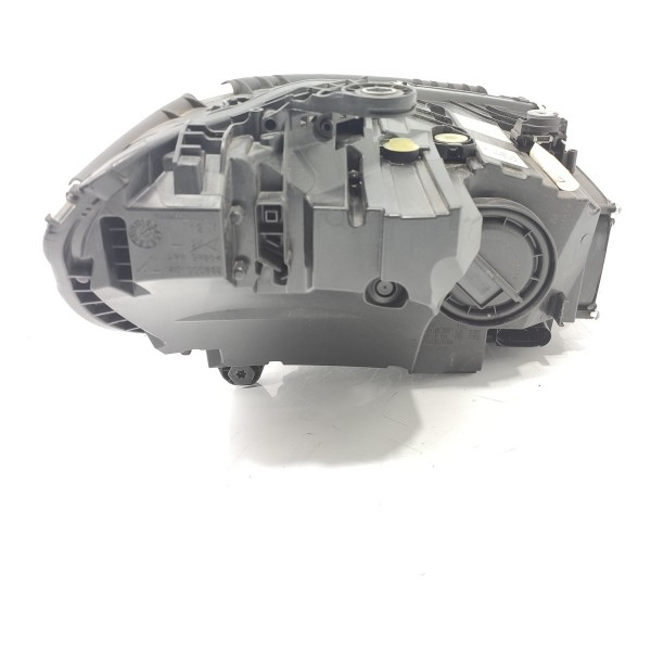 Farol Mercedes C200 C300 Esq Completo 2022/2025 A2069060703 Esquerdo/motorista