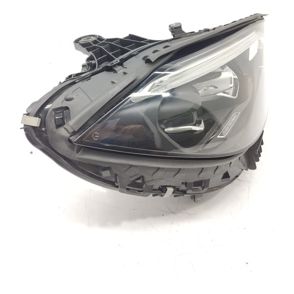 Farol Mercedes C200 C300 Direito Compl 2022/2025 A2069060803 Direito/passageiro