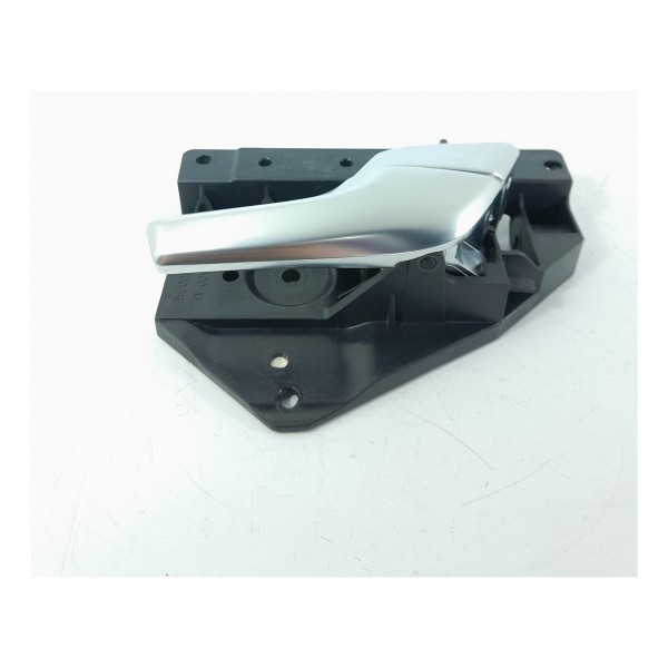 Macaneta Interna Evoque Traseira Dir 2012/2019 Bj3222600aa Cromado Traseira