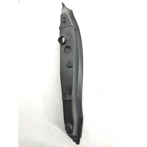 Guarda Po Paralama Mercedes C200 Esq 2022/2025 A2068890000 Preto