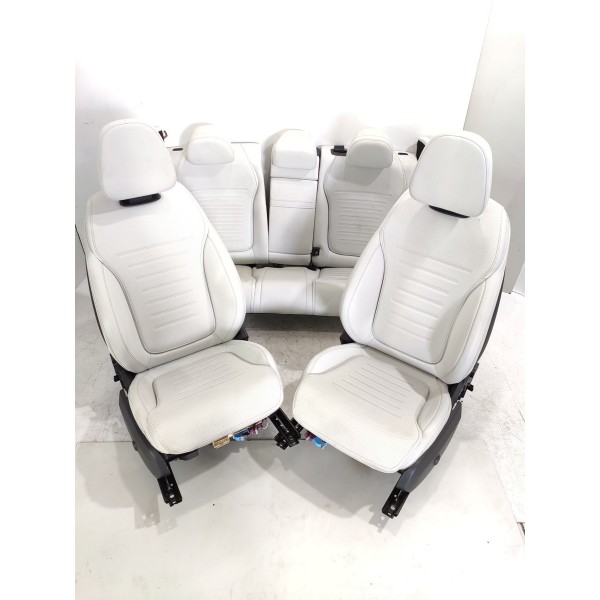 Jogo Banco Mercedes Benz C200 C300 2022/2025 Branco