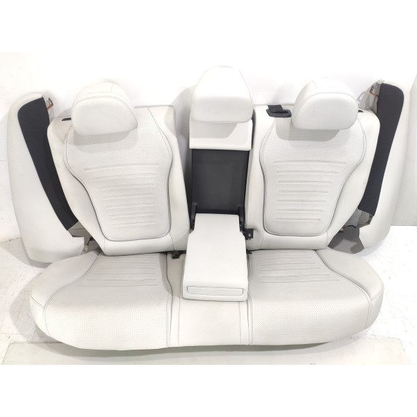 Jogo Banco Mercedes Benz C200 C300 2022/2025 Branco