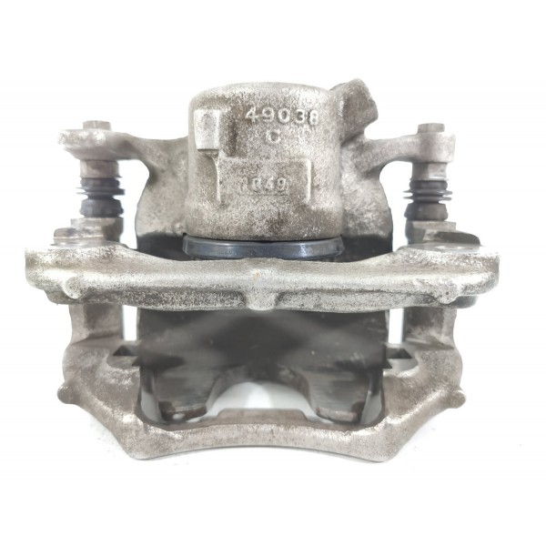 Pinca Bmw 320 330 G20 Dianteira Esquerda 2019/2025