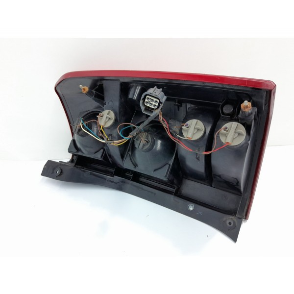 Lanterna Discovery 3 Esquerda 2005/2010 V243c7l0a Det Esquerdo/motorista Vermelho