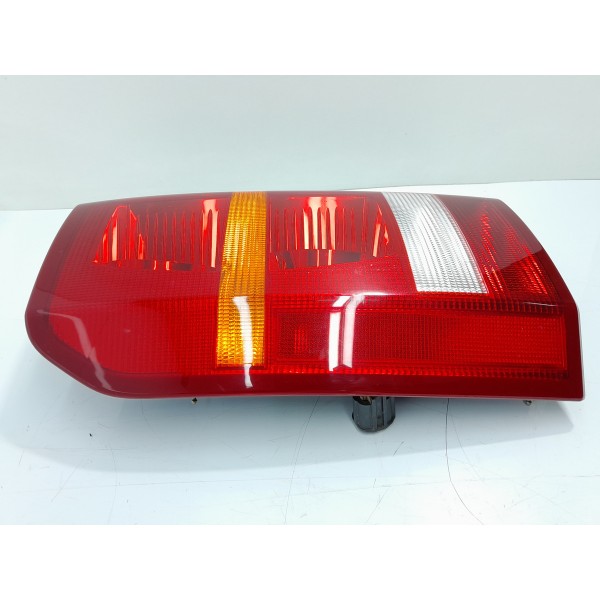 Lanterna Discovery 3 Esquerda 2005/2010 V243c7l0a Det Esquerdo/motorista Vermelho