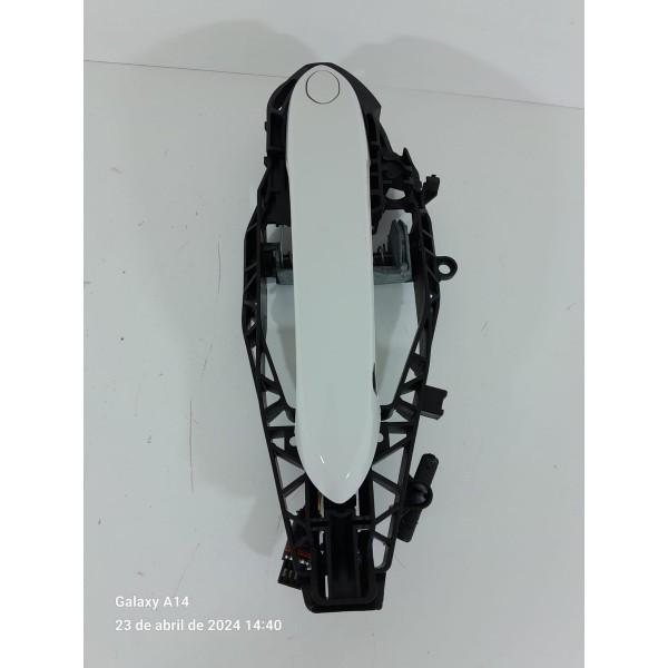 Macaneta Externa Bmw 320 330 G20 Dianteira Esq 19/23 9881779 Branco Dianteira