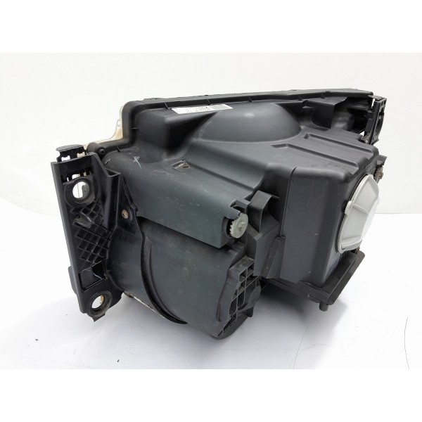 Farol Discovery 3 Direito S/xenon 2005/2010 5h2213w029da Direito/passageiro