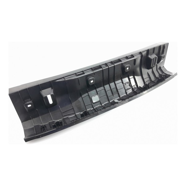 Acabamento Soleira Porta Mala Bmw 320 G20 19/25 51477438297 Preto