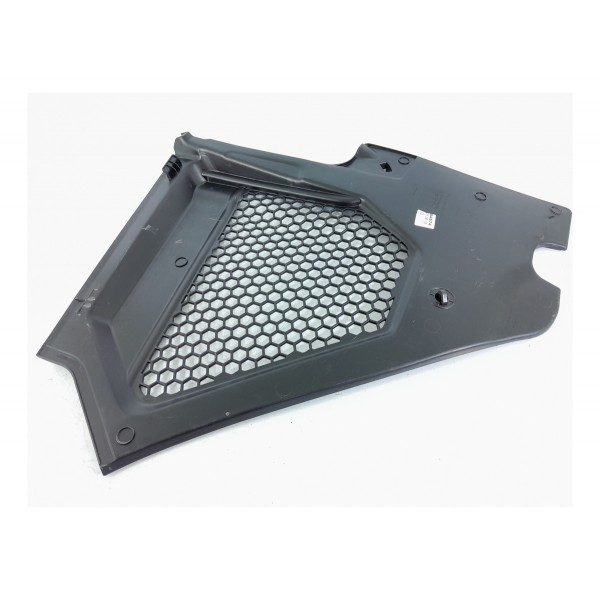 Acabamento Churrasqueira Dir Bmw 320i G20 19/25 7427847 Det Preto Preto