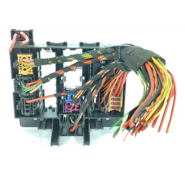 Caixa Fusivel Porsche Panamera 970 2010/2016 97061034900