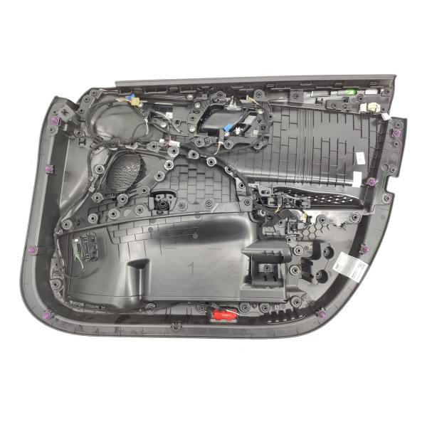 Forro Porta Mercedes C200 C300 Diant Esq 2022/2025 Det Orig