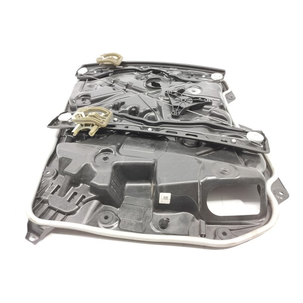 Maquina Vidro Mercedes C200 Diant Esq 2022/2025 A2067200100