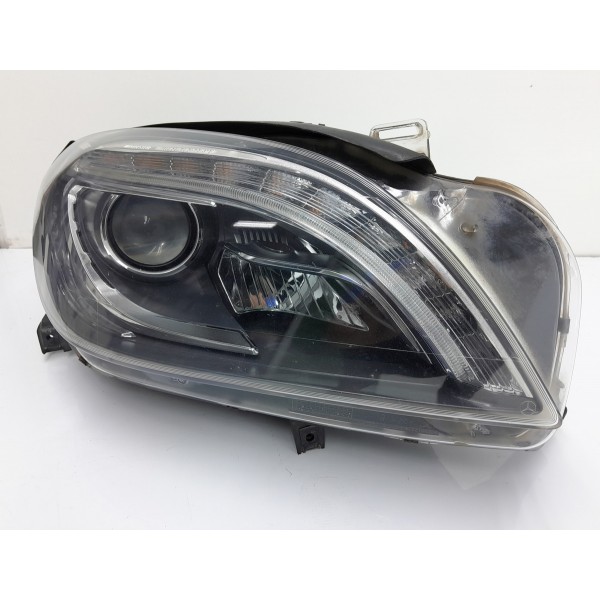 Farol Mercedes Ml350 Direito 2012/2016 A1668207359 Direito/passageiro