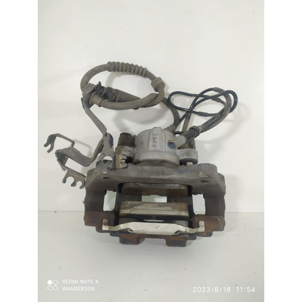 Pinça Bmw 320 328 Gt Dianteira Esquerda 2013/2018 Orig