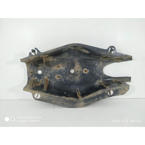 Capa Bandeja Mercedes C180 C200 Tras. Direita 2008 2014 Deta