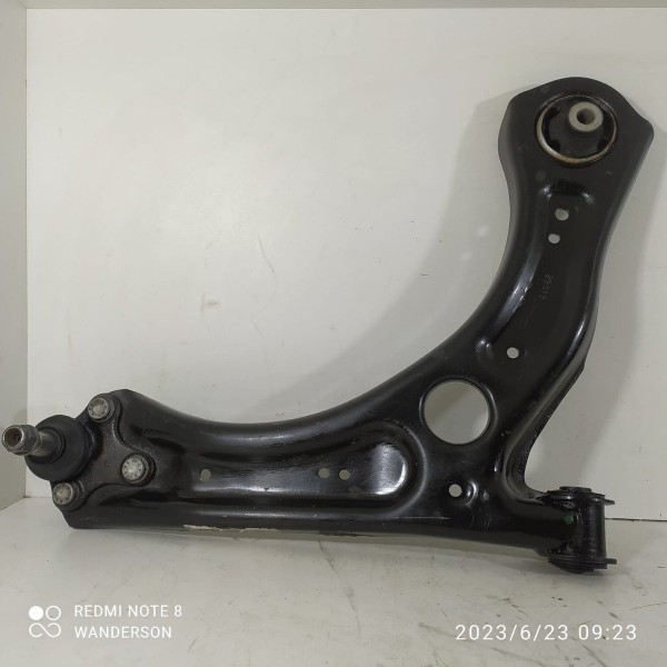 Bandeja Tcross Dianteira Direita 2018/2024 2qb407152c