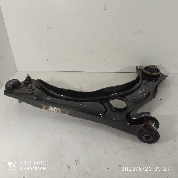 Bandeja Tcross Dianteira Esquerda 2018/2024 2qb407151c