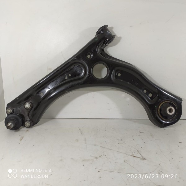 Bandeja Tcross Dianteira Esquerda 2018/2024 2qb407151c