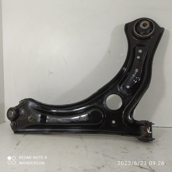 Bandeja Tcross Dianteira Esquerda 2018/2024 2qb407151c