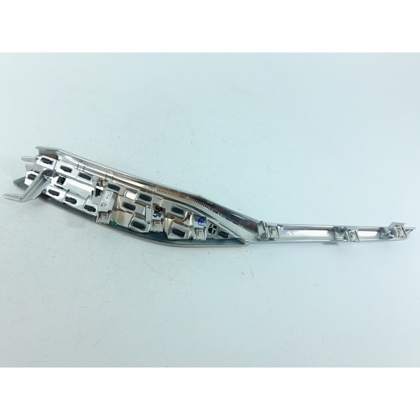 Acabamento Console Bmw 320i 330i Direito 2019/2025 699585006