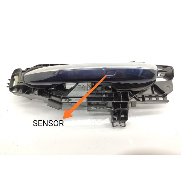 Macaneta Externa Porta Mercedes C200 C300 Dianteir Esq 22/25 Azul Dianteira