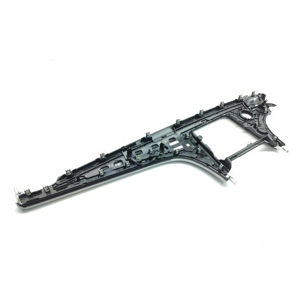 Moldura Painel Mercedes C200 Central 2022/2025 A2066800503