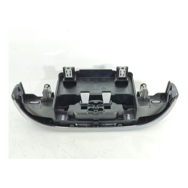 Acabamento Apoia Braco Mercedes C200 2022/2025 A2066803201