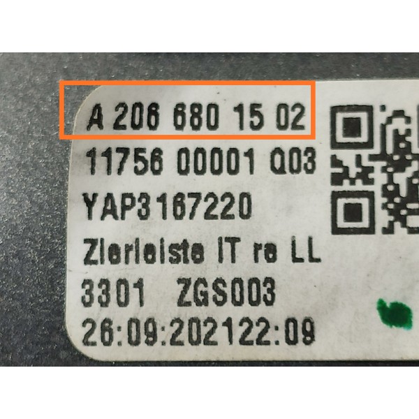 Friso Moldura Painel Mercedes C200 C300 Led 2023 A2066801502