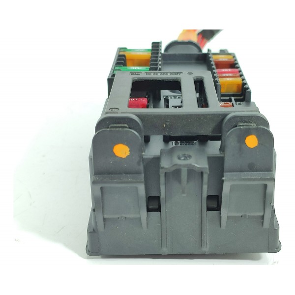 Caixa Fusiveis Mercedes C200 C300 2022/2025 A2239060402