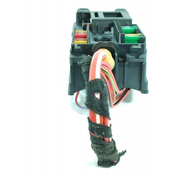 Caixa Fusiveis Mercedes C200 C300 2022/2025 A2239060402