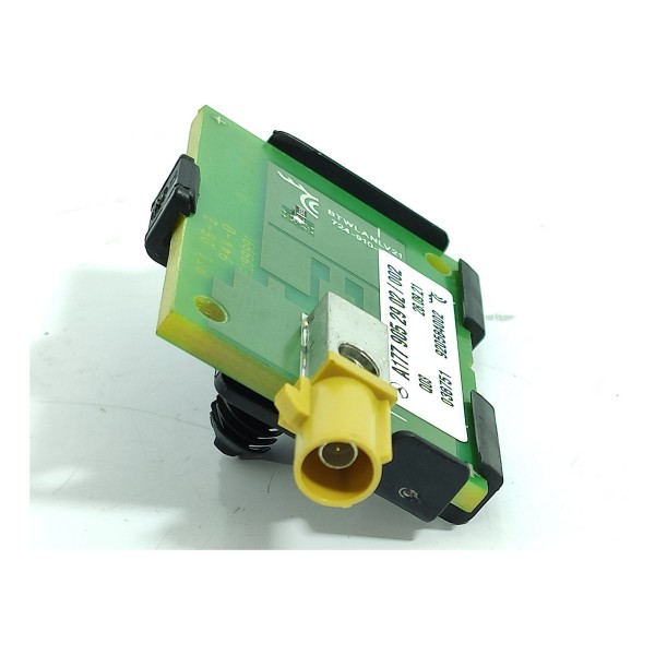 Circuito Antena Mercedes C200 C300 2022/2025 A1779052902