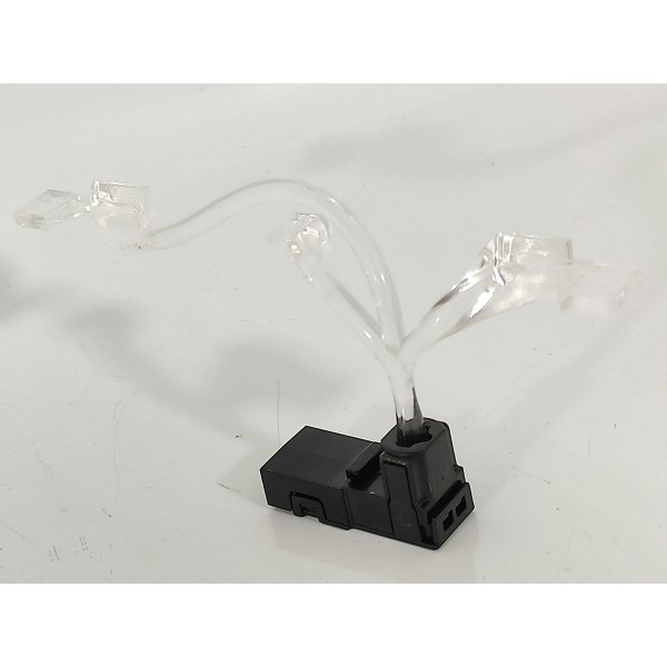 Luz Cortesia Console Mercedes C200 Led 22/2025 A0009006820