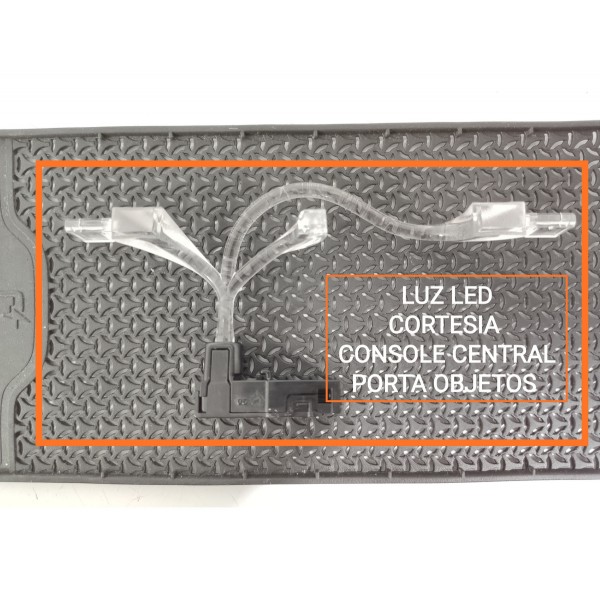 Luz Cortesia Console Mercedes C200 Led 22/2025 A0009006820