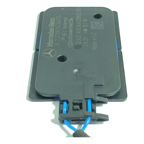 Modulo Antena Nfc Mercedes C200 C300 2022/2025 A2239053605