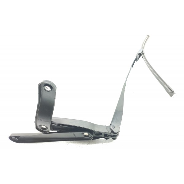Braco Limpador Mercedes C200 Direito 22/25 A2068201100 Direito