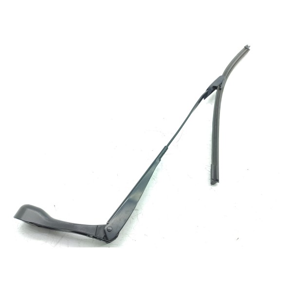 Braco Limpador Mercedes C200 Esquerdo Amg 22/25 A2068200900 Esquerdo