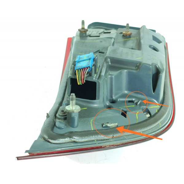 Lanterna Bmw X5 Tampa Esquerda Led 2014/2019 Det 730127107 Esquerdo/motorista Vermelho