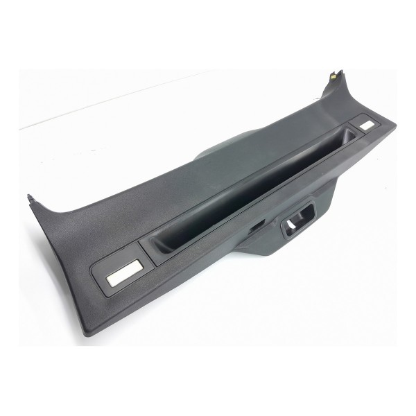 Acabamento Tampa Traseira Bmw X5 2014/2019 Preto