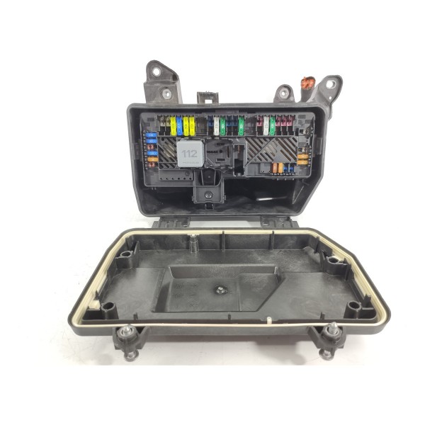 Caixa Fusivel Mercedes C200 2022/2025 A2239067303