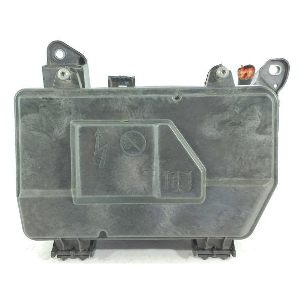 Caixa Fusivel Mercedes C200 2022/2025 A2239067303