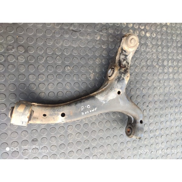 Balanca Bandeja Amarok Dianteira Esquerda Inf 2h0407152a