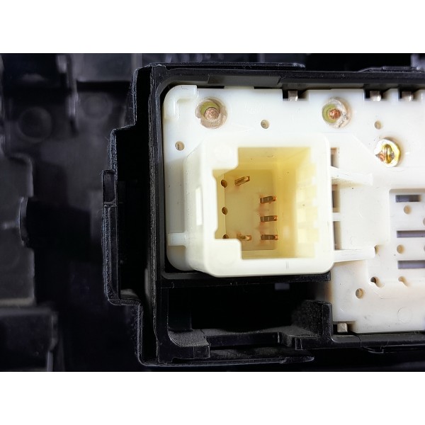 Comando Vidro Corolla Traseiro 2015/2019 7427202750